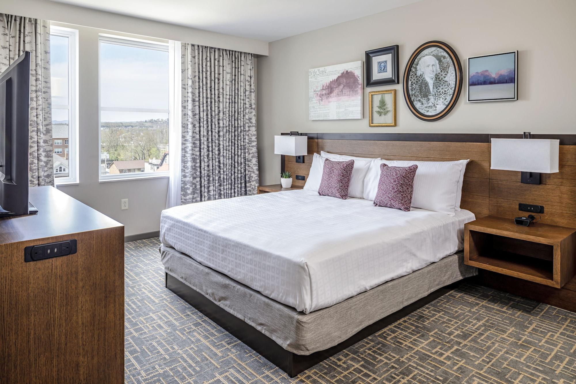 Hotel Madison & Shenandoah Conference Ctr. Харрисонберг Экстерьер фото